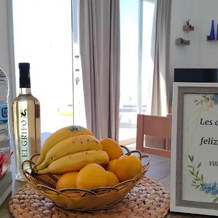 La Asomada, *